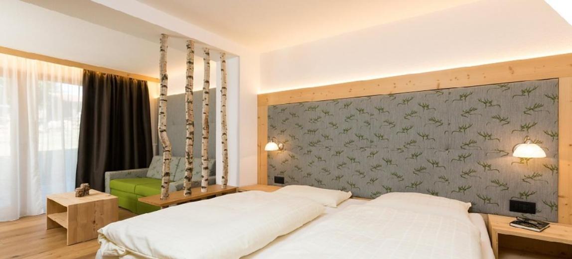 Residence Garni Stella San Vigilio Di Marebbe Bagian luar foto